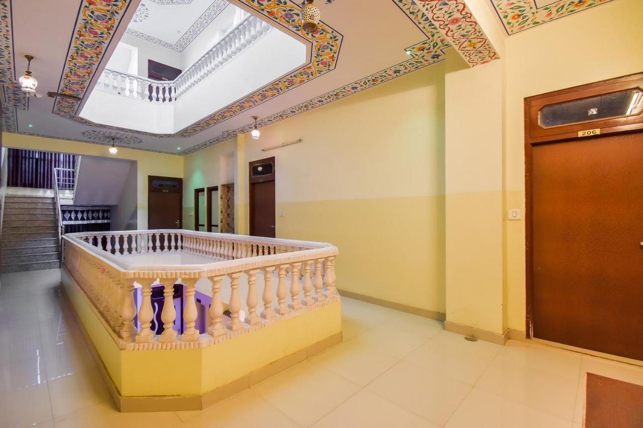 Oyo 11389 Hotel Ng Palace Jaipur Eksteriør bilde