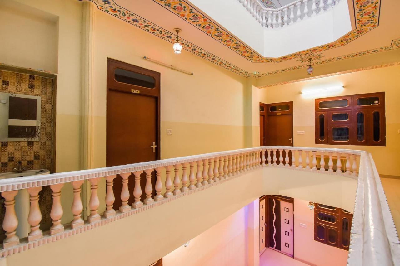Oyo 11389 Hotel Ng Palace Jaipur Eksteriør bilde