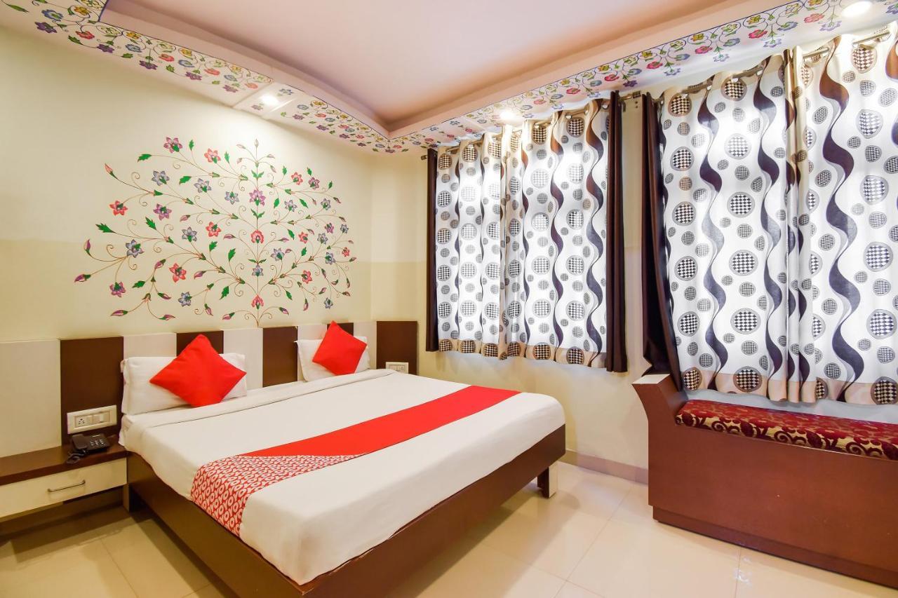 Oyo 11389 Hotel Ng Palace Jaipur Eksteriør bilde